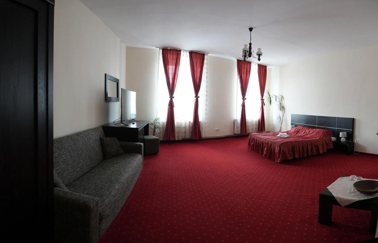 Hotel Rubin*** Gheorgheni  Zewnętrze zdjęcie