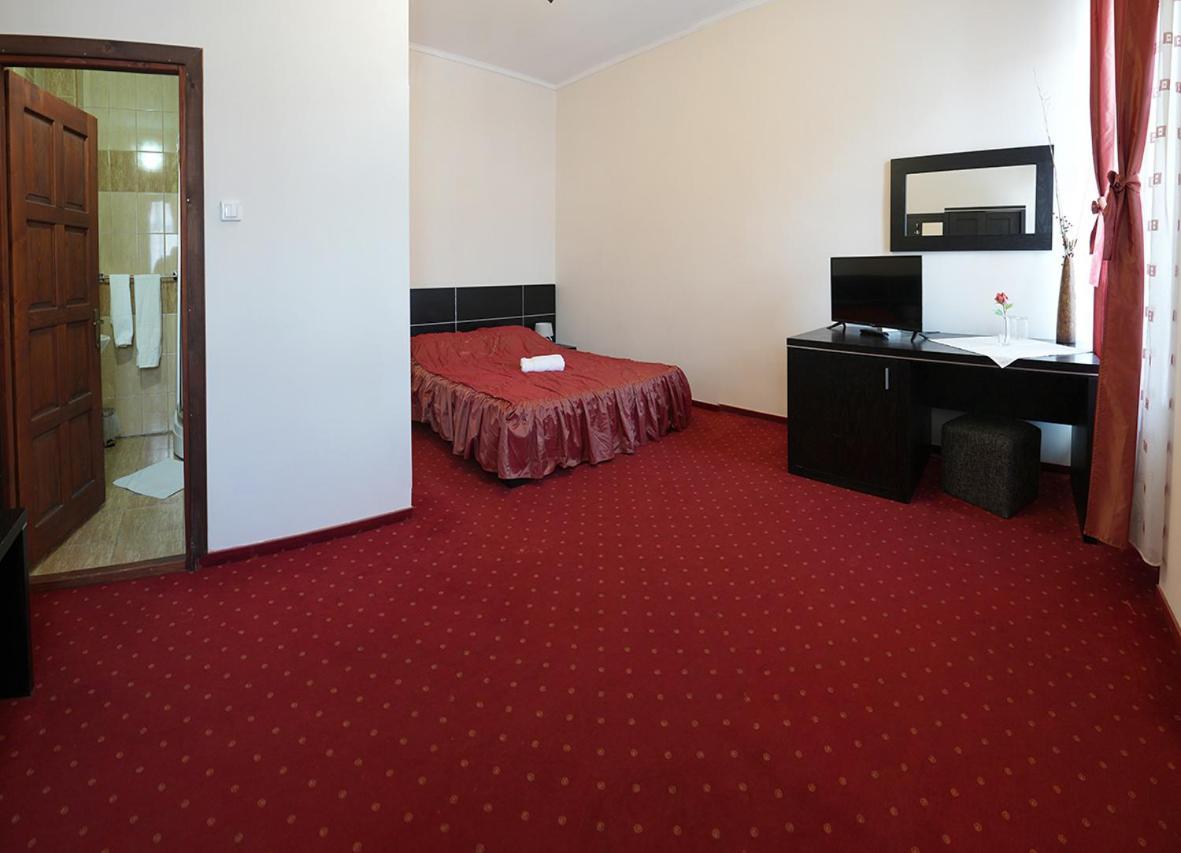 Hotel Rubin*** Gheorgheni  Zewnętrze zdjęcie